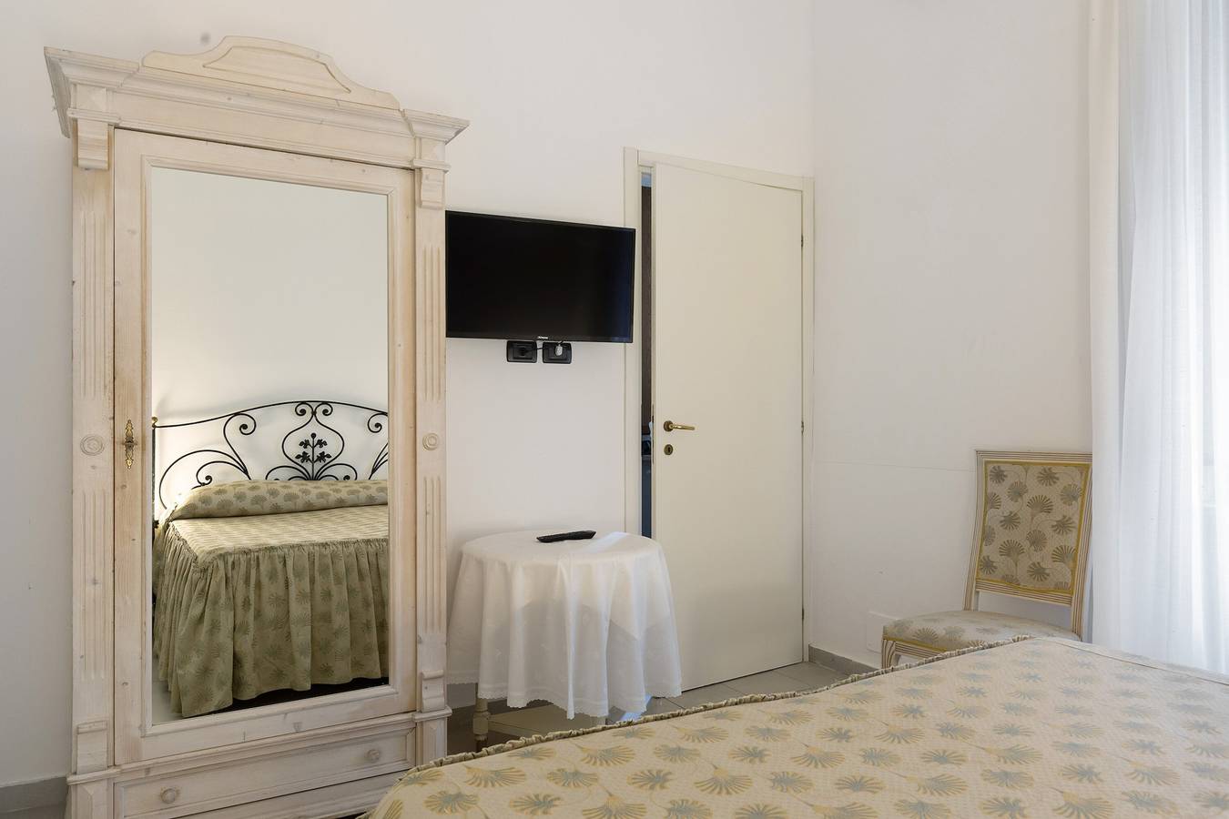 Kamer 'Camera 48' met Wi-Fi en airconditioning, foto 8