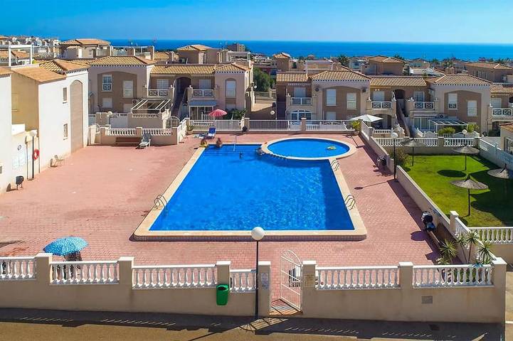 Casa rural para 4 personas, con piscina en Torrevieja