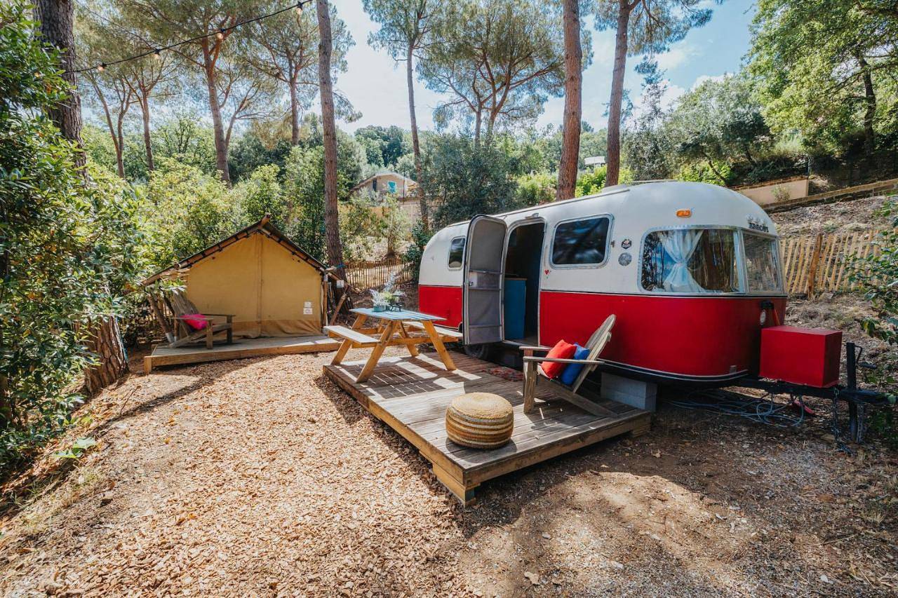Tent with Shared Bathroom (2 People) in Scarlino, Provincia di Grosseto