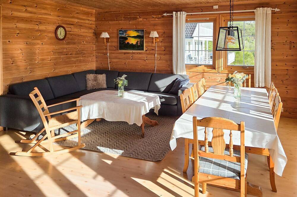 Gorgeous home in Fister with Wifi in Fister, Hjelmeland