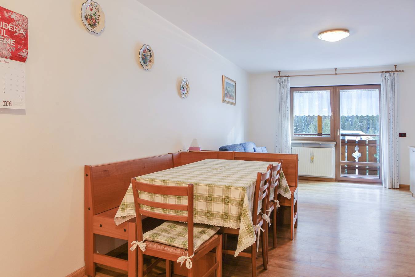 Entire apartment, Apartment 'Cèsa Sot Rodela - Sas Piat' with Mountain View, Balcony and Wi-Fi in Canazei, Dolomiti Superski