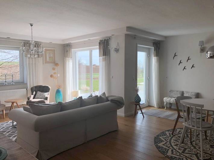 Ferienwohnung für 3 Personen, mit Terrasse und Garten sowie Ausblick in Kirchheim am Ries
