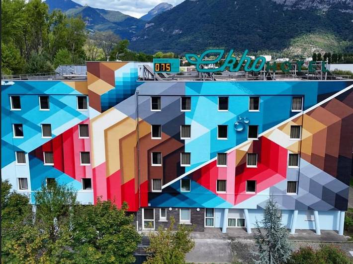 Hôtel pour 4 personnes, avec vue et terrasse, animaux acceptés