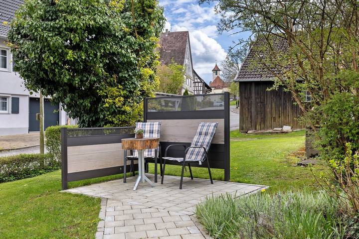Hel lejlighed, Apartment 'Peaceful Living in Sulz' with Balcony and Wi-Fi in Sulz am Neckar, Central Black Forest