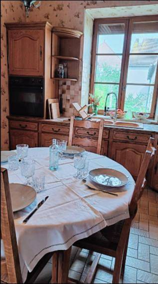 Location de vacances pour 4 personnes, avec jardin et vue, adapté aux familles à La Vernelle - 4