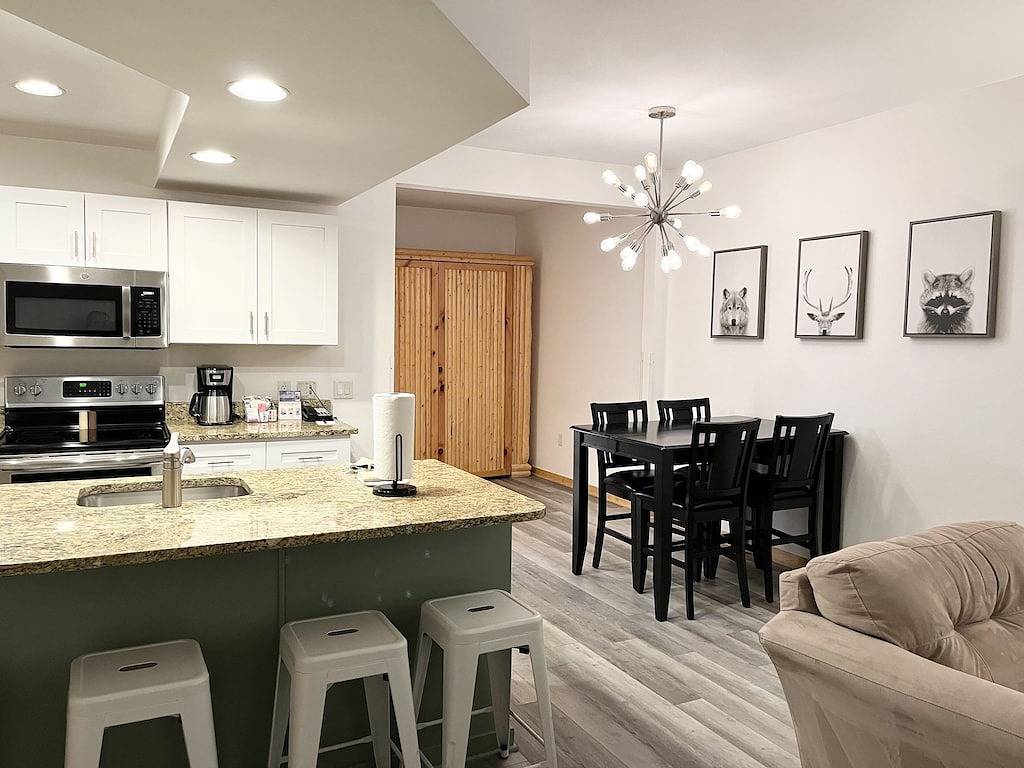 Ganze Wohnung, 5 Star, 1 Bed + Den & 2 Baths in Center Village Copper Mountain in Copper Mountain, Summit County