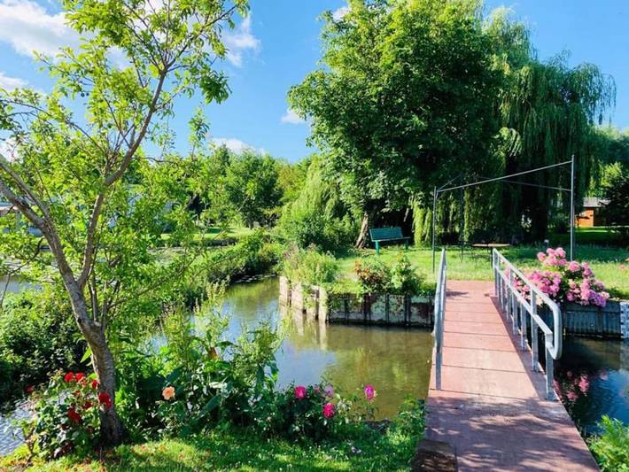 Appartement de vacances pour 4 personnes, avec Terrasse et Jardin ainsi que Vue sur le lac et Vue à Amiens