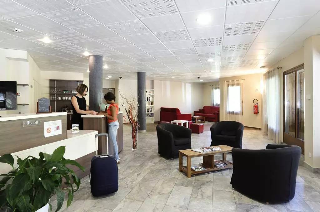 Ganze Wohnung, Ferienwohnung 2 Zimmer mit Ecknacht 5 Personen in Station de Morillon, Grand Massif