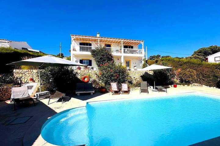 Ferienwohnung für 3 Personen, mit Garten in Arrifana