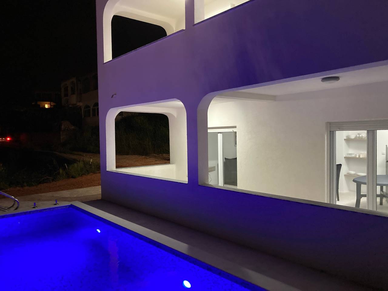 Entire vacation apartment, Vacation apartment for 4 people with view in Šušanj, Montenegro Coast