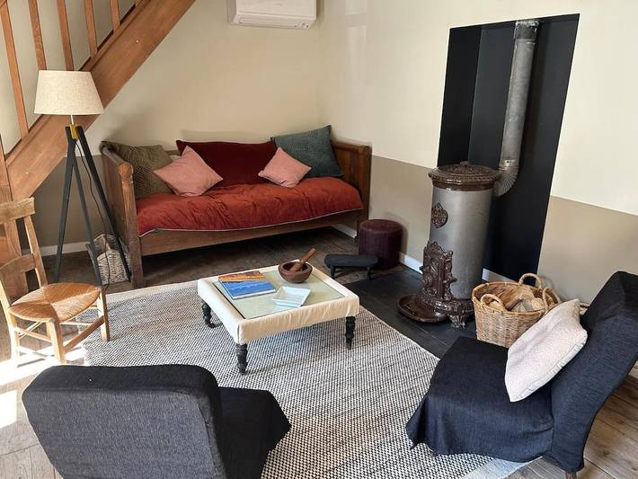 Location de vacances pour 6 personnes, avec vue sur le lac ainsi que vue et jardin à Bons-en-Chablais - 3