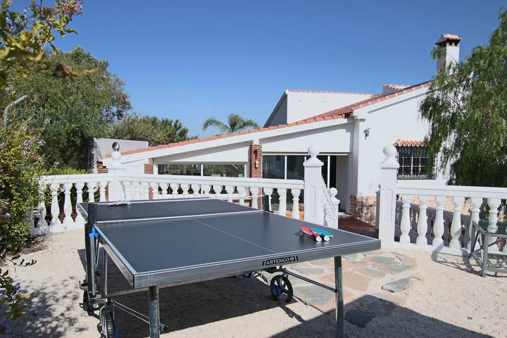 Casa rural para 14 personas, con Balcón además de Terraza y Jardín en Arroyo de La Miel - 3