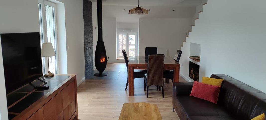 Appartement de vacances pour 4 personnes, avec Terrasse ainsi que Jardin et Vue