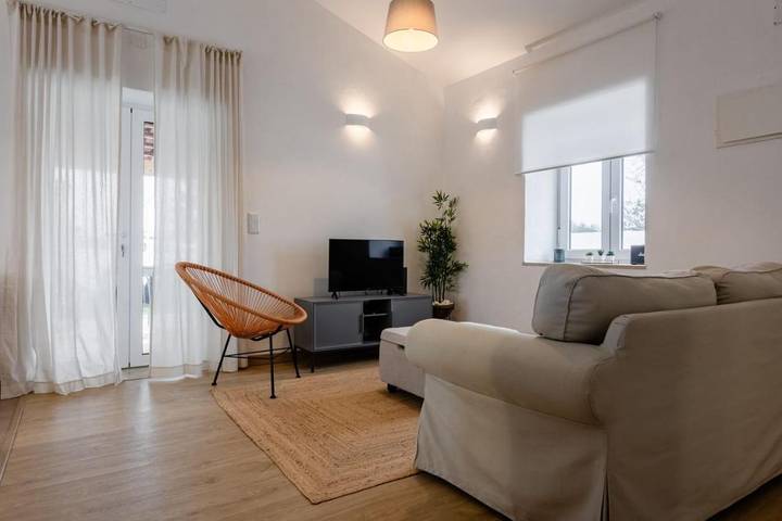 Location de vacances pour 4 personnes, avec piscine ainsi que jardin et terrasse à Abrantes - 2