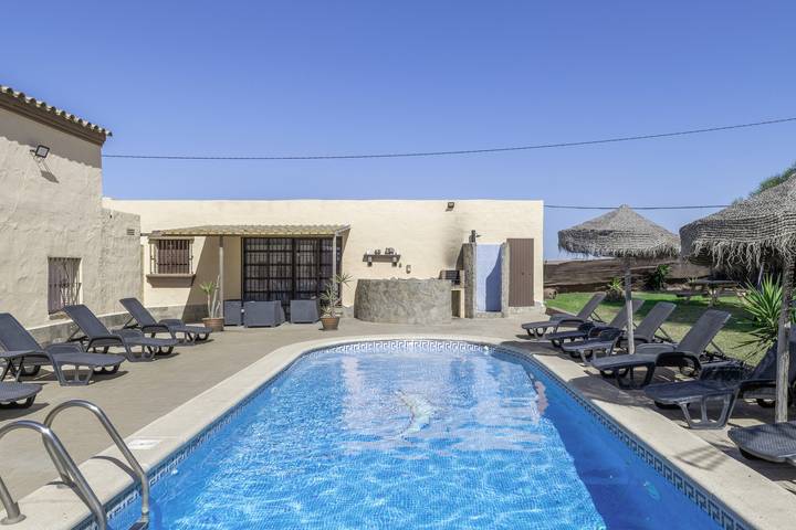 Ferienhaus für 4 Personen, mit Garten und Kinderpool in Conil de la Frontera