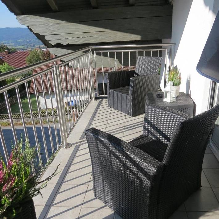 Ferienwohnung für 3 Personen, mit Balkon und Ausblick - 1