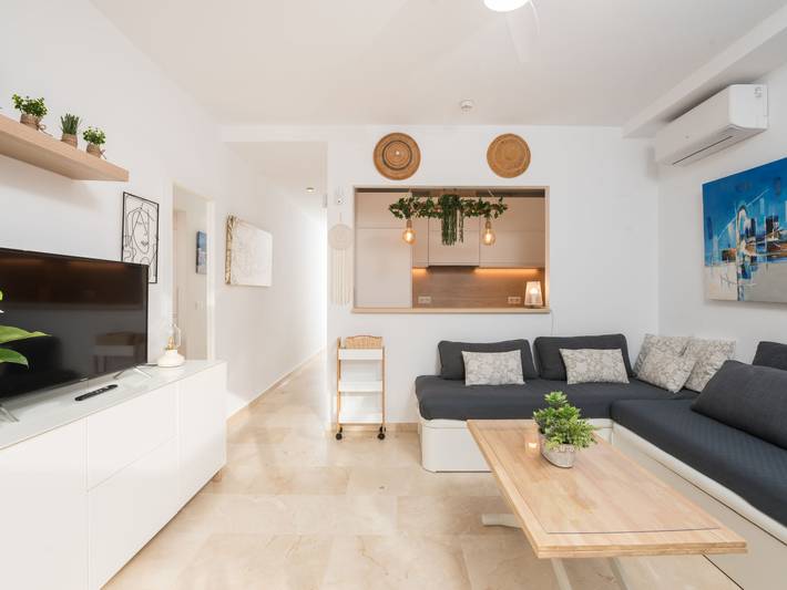 Ferienwohnung für 3 Personen, mit Terrasse und Garten in Casares