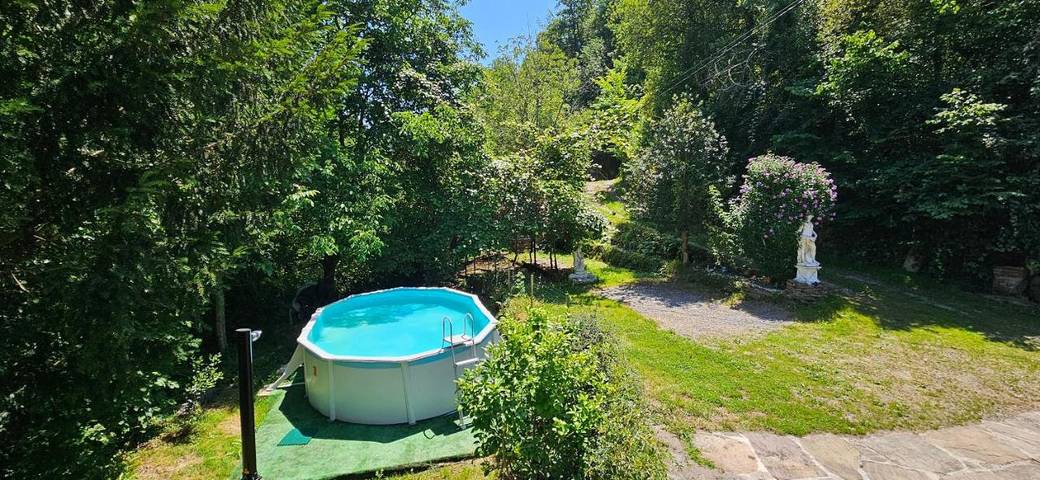 Casa rural para 4 personas, con jardín además de piscina y vistas, Se admiten mascotas en Valle del Miera - 2