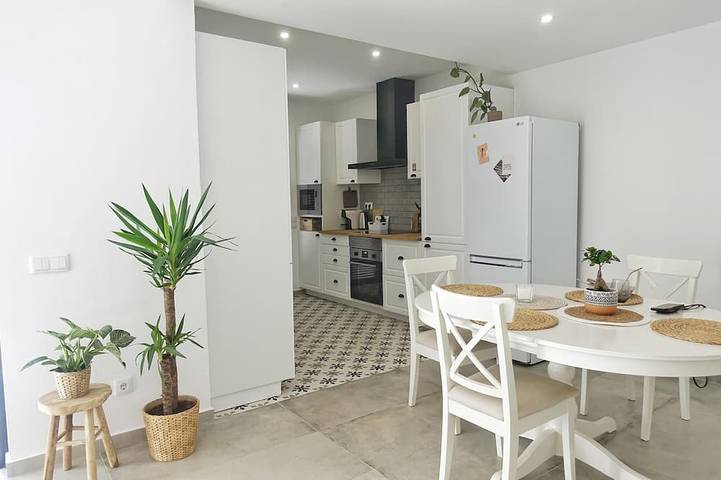 Villa voor 6 personen, met balkon en tuin in Praia da Luz