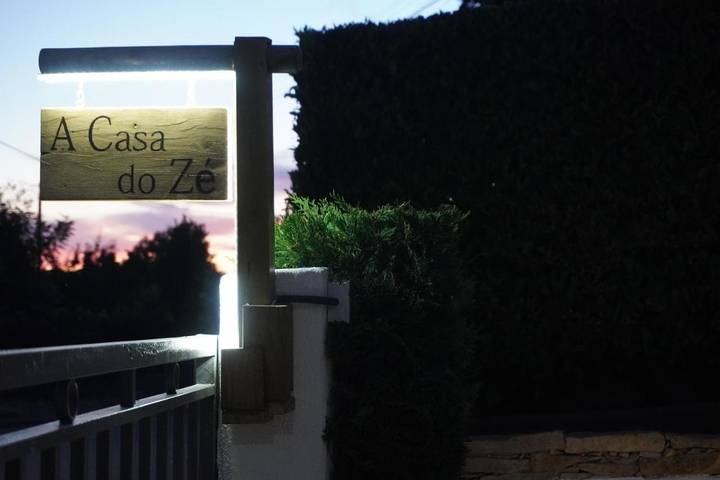 Location de vacances pour 4 personnes, avec piscine ainsi que jardin et vue dans Sabugal - 2