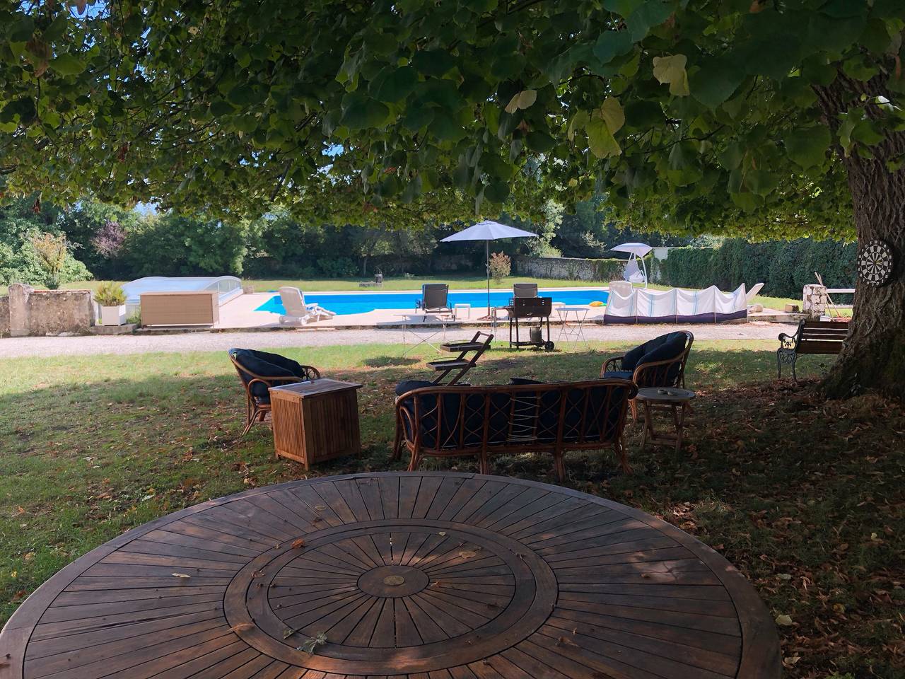 La Maison de Léandre – Piscine chauffée et climatisation au cœur du Médoc in Saint-Seurin-de-Cadourne, Région de Lesparre-Médoc