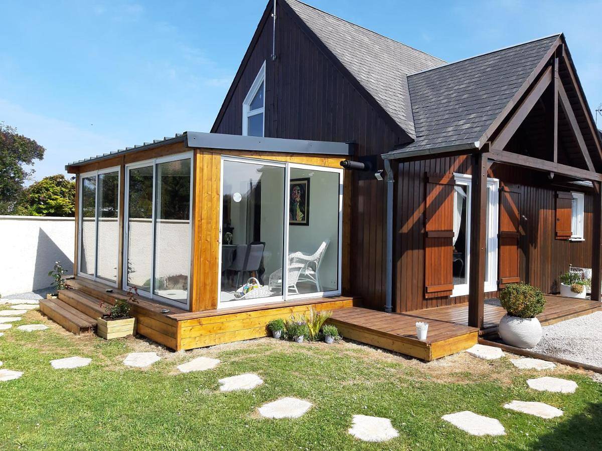 Le Chalet Fleuri in Colleville-Montgomery, Région de Caen
