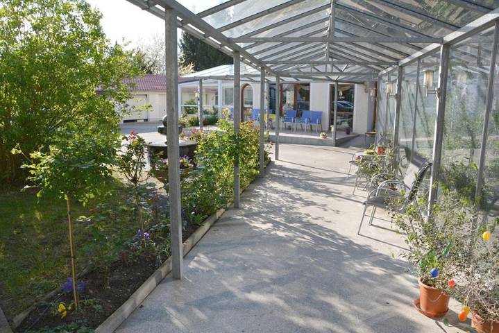 BnB für 2 Personen, mit Balkon und Terrasse sowie Garten und Ausblick in Bad Füssing