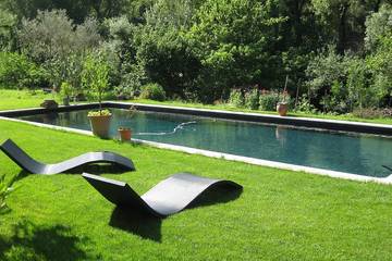 Location de vacances pour 3 personnes, avec jardin et terrasse à Le Tholonet