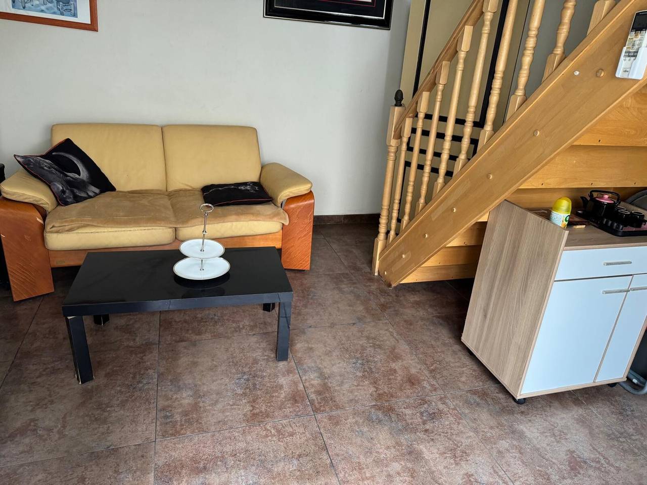 Apartamento entero, Apartamento 'Loft Loc 25 m² Casa Tranquila' con Terraza Privada, Wi-Fi y Aire Acondicionado in Les Angles (Gard), Region de Nimes