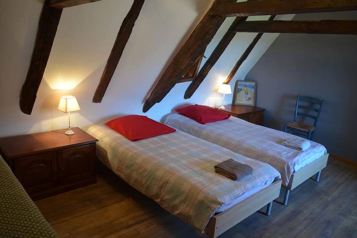 Location de vacances pour 10 personnes, avec jacuzzi et jardin à Urval - 4