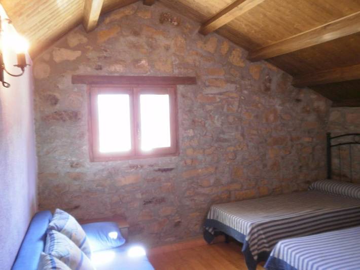 Alojamiento y desayuno para 2 personas, con jardín además de vistas y terraza en Valle de Benasque - 4