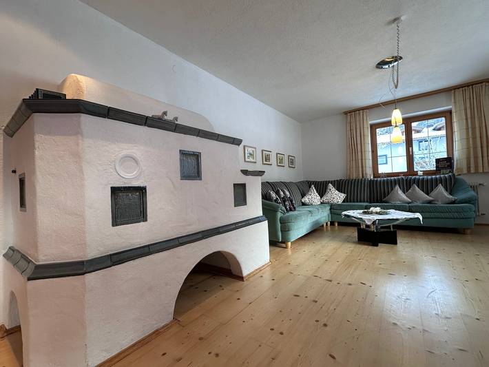 Ferienhaus für 12 Personen, mit Balkon und Terrasse sowie Garten und Ausblick in Bichlbach - 3