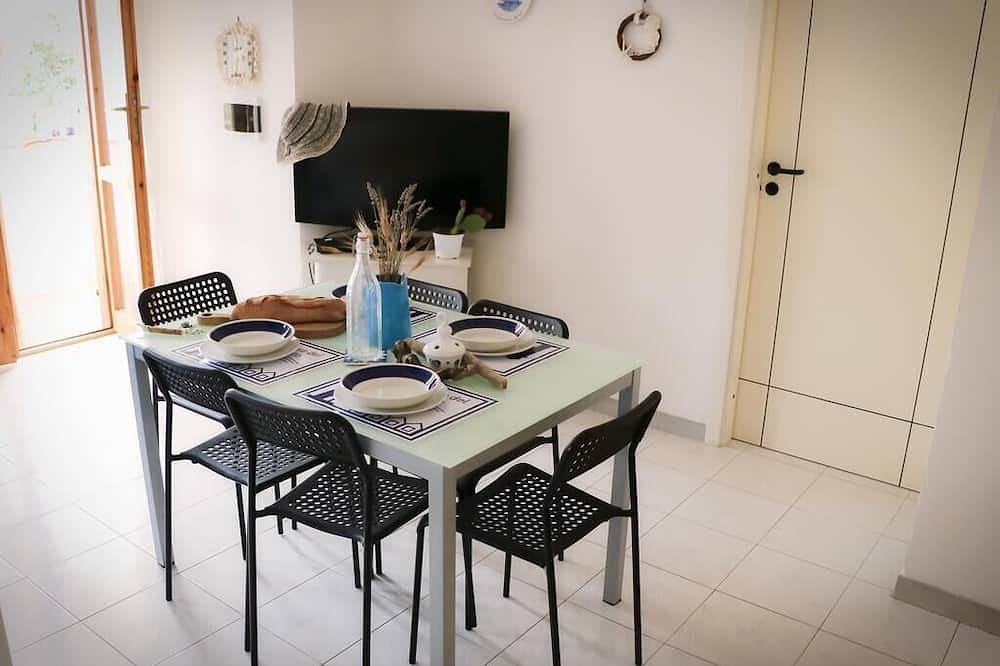 Ganze Wohnung, Casa Levante Indipendente a 7 Minuti dal Mare in Torre Canne, Salento