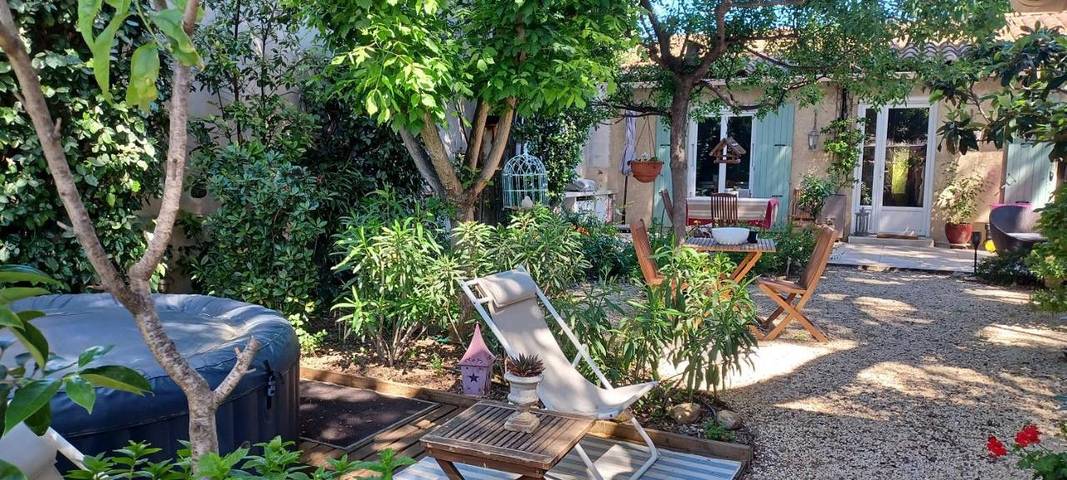 Maison d’hôte pour 2 personnes, avec vue ainsi que jardin et terrasse