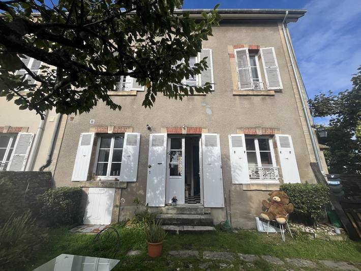 Appartement de vacances pour 4 personnes, avec balcon et jardin