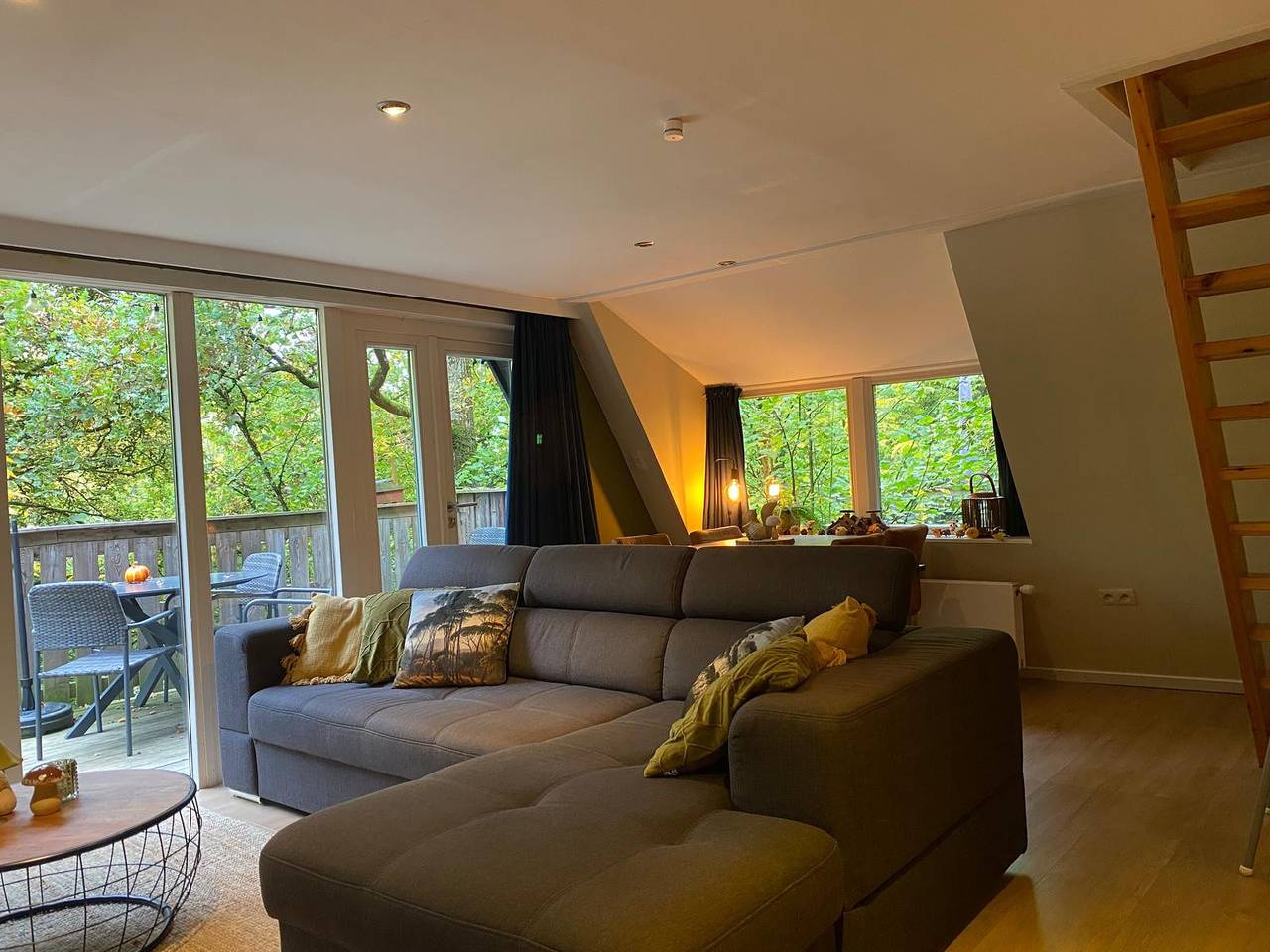 Unique chalet for 5 people, in the middle of greenery, in Durbuy, the Ardennes in Grandhan, Durbuy