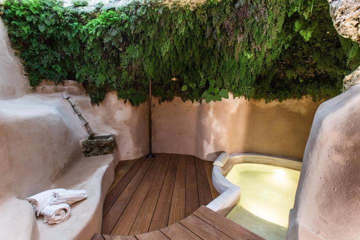 Hôtel pour 4 personnes, avec jardin et jacuzzi ainsi que piscine et sauna, adapté aux familles à Martano - 3