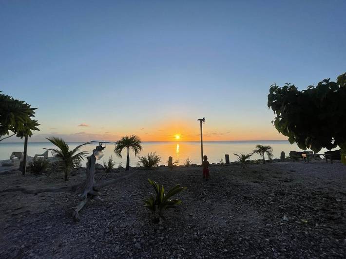 Location de vacances pour 3 personnes, avec jardin ainsi que vue et terrasse dans Fakarava - 2
