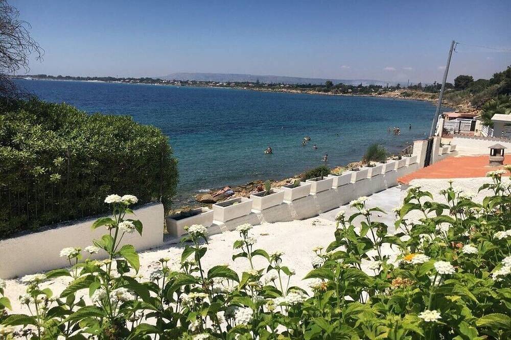 Ihr Zuhause 3 Meter vom Meer entfernt in Punta Milocca, Syrakus
