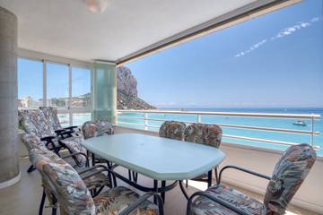 Apartment for 6 People in Platja del Cantal Roig (Calpe), Calpe, Photo 1
