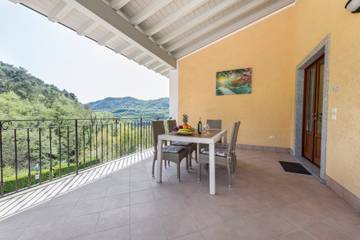 Loft per 5 Persone in Tremosine, Prealpi Gardesane, Foto 3