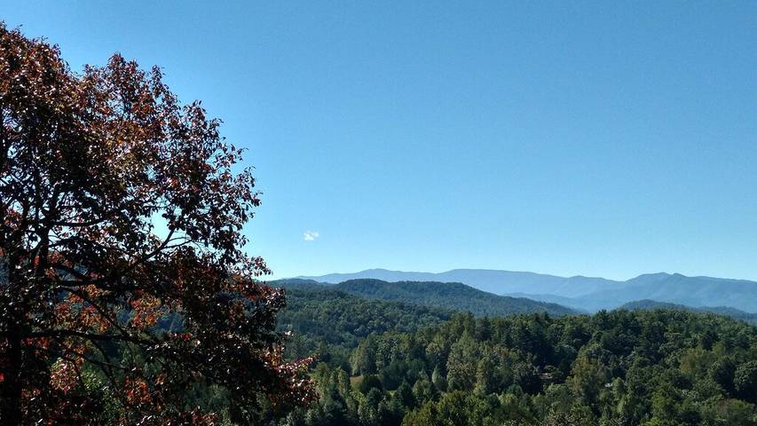 Chalet for 10 people, with yard in Great Smoky Mountains National Park