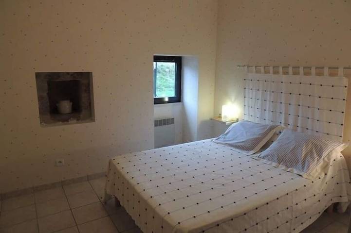 Location de vacances pour 6 personnes, avec balcon et jardin à Lapeyrouse - 3