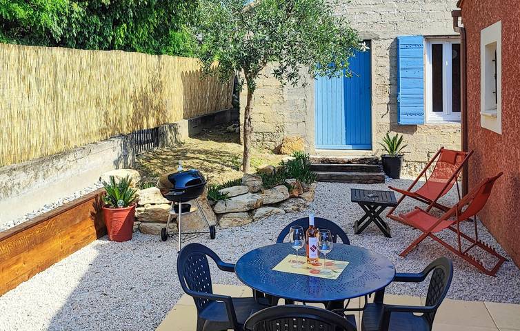 Location de vacances pour 4 personnes, avec Terrasse et Jardin à Vaison-la-Romaine
