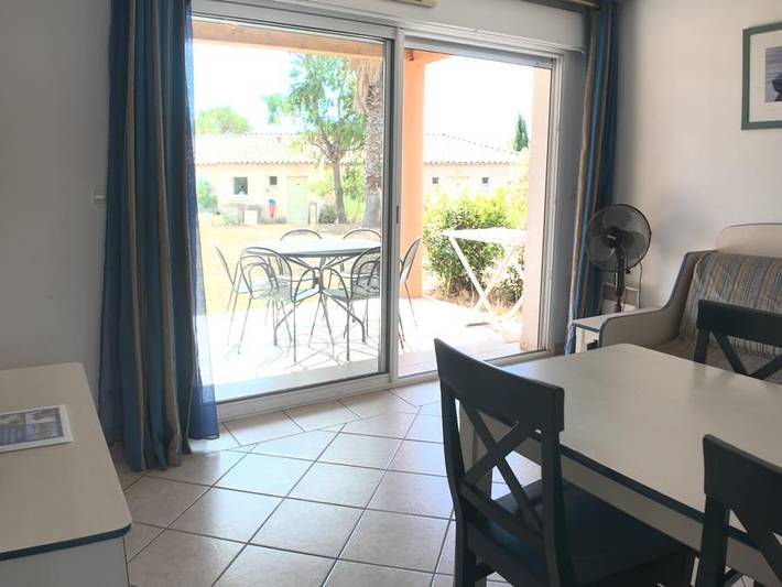 Camping pour 8 personnes, avec bassin pour enfant ainsi que sauna et balcon/terrasse à Roquebrune-sur-Argens - 3