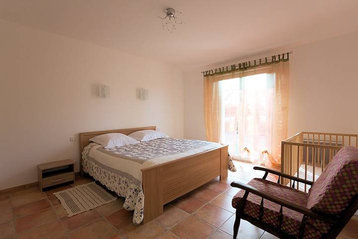 Location de vacances pour 6 personnes, avec terrasse et jardin dans Haute-Garonne - 4