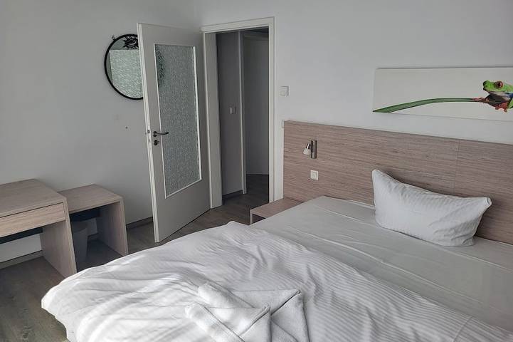 Ganze Wohnung, Gemütliche Ferienwohnung Kornblume mit Terrasse - Der Landhof in Stolpe auf Usedom, Usedom