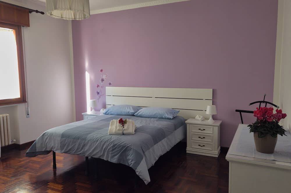 Apartamento entero, 🏡 Casa Kendra – Comfort and Relaxation in Montegrotto Terme in Montegrotto Terme, Colinas Eugâneas