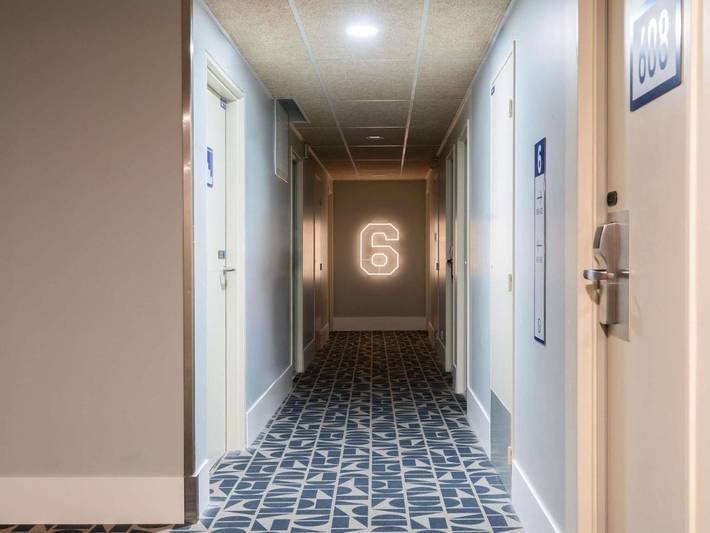 Hôtel pour 2 personnes, avec terrasse et vue à Issy-les-Moulineaux