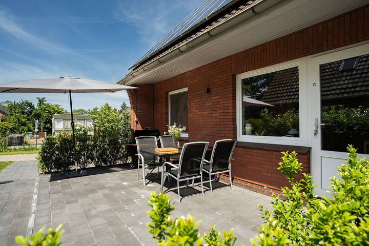 Ferienwohnung für 4 Personen, mit Terrasse in Jade